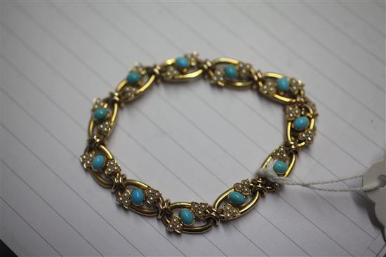 A late Victorian 15ct gold, seed pearl and turquoise set oval link bracelet, approx. 6.5in.